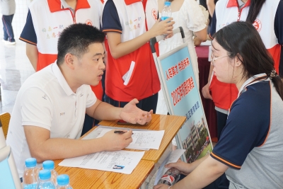 30家企业提供500多个优质岗位！梅县区第一职业学校2025年校园招聘会举办