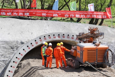 听习主席和中亚好伙伴话合作｜山水相依、民心相亲的好邻居、好朋友、好伙伴