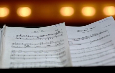 心相近丨让珍贵记忆代代相传——冼星海和拜卡达莫夫兄弟情谊融入新时代中哈友好宏大乐章 