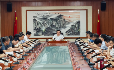 梅江区召开综治中心规范化建设推进会