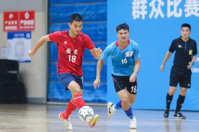 十五运会群众比赛足球项目五人制男子乙组第一轮排位赛结束，广东队晋级四强