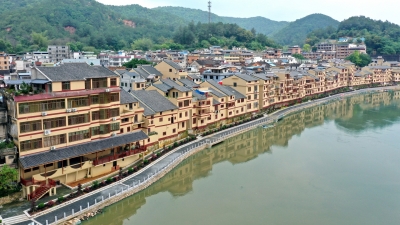 蕉岭县新铺镇党委获评全省推进百千万工程工作表现突出集体