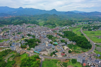 梅州V视丨古镇焕新颜，红色更亮眼！平远县仁居镇做好农文旅融合文章推进“百千万工程”见行见效