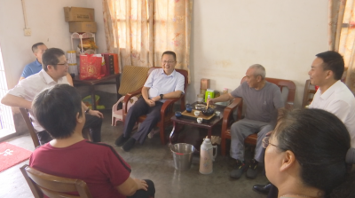 蕉岭县领导开展“七一”走访慰问活动：组织关怀递温情 党课宣讲强党性