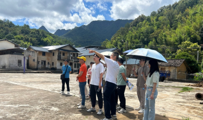 蕉岭县委党校领导班子带队中青班学员赴一线开展调研