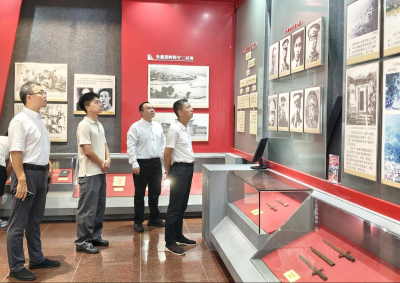 荔湾区驻梅县区丙村镇工作队到大埔县三河坝战役纪念园参观学习