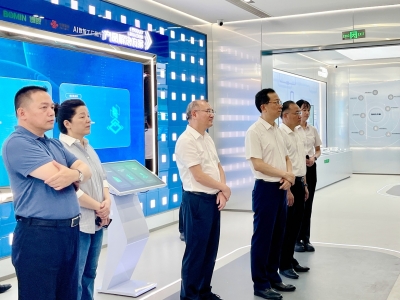 省人力资源社会保障厅党组书记、厅长杜敏琪率队来梅调研：强化人力资源服务助力高质量发展