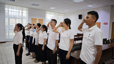 蕉岭县卫生系统党委举行2025年新发展党员入党宣誓仪式