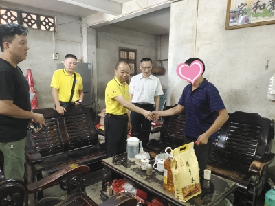 梅江区残联开展困难残疾人走访慰问活动