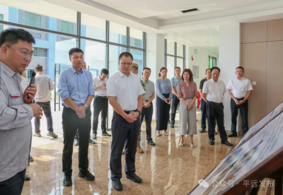 平远县委常委会到仁居镇调研并召开会议