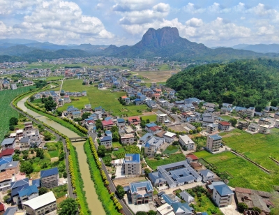 从潜力待挖到活力迸发！平远县石正镇以产业兴镇描绘和美共生的城乡融合新画卷