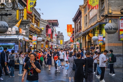 人民领袖｜一城锦“绣”为人民