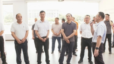 肇庆市封开县考察团到梅县区考察学习