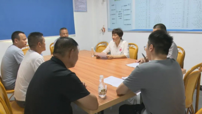 张小兰到畲江镇开展“七一”慰问和“围屋家访” 