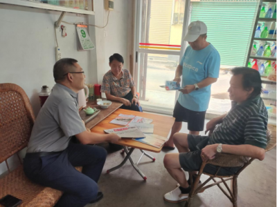 荔湾区驻梅县区松源镇工作队开展报刊赠阅活动：报刊赠阅进乡村 精神食粮惠农家