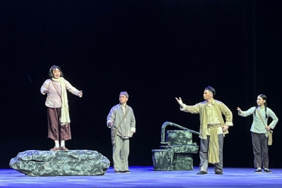 致敬最可爱的人！庆祝八一建军节专题演出广东汉剧《李坚真》上演