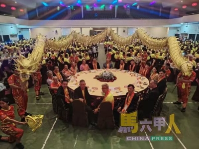 客家音乐人陈善宝荣获“马六甲客家文化大使”称号