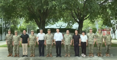 喻勇率队走访慰问驻平部队官兵