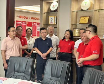 兴宁市宁新街道到梅州市兴宁商会开展招商引资推介