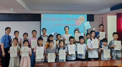 梅县区检察院：安全教育进社区 筑牢性侵“防护墙”