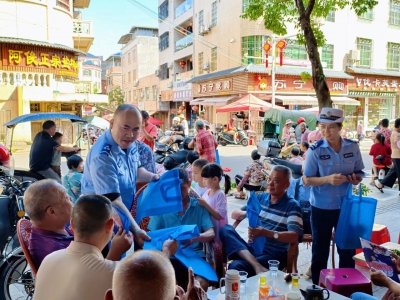 烟火气里话平安！交通宣传走进平远石正圩