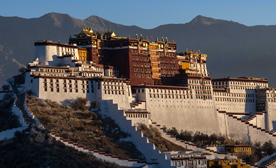 第一观察 | 习近平总书记率中央代表团来到西藏