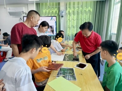 用文艺点亮童心梦想！梅州市文联文艺志愿者暑期送教活动走进市儿童福利院