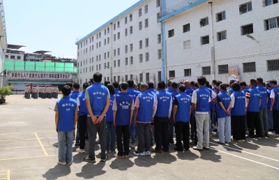 走进梅州监狱，130余名社矫对象被这场“震撼教育”给“硬控”住了~