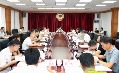 杨朝晖主持召开市政协党组（扩大）会议：以实际行动助力推动梅州高质量发展