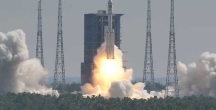 任仲平文章解读｜中华民族伟大复兴势不可挡，势在“磅礴伟力”