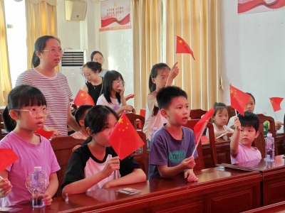 为祖国母亲送上甜蜜祝福！梅江区妇联开展家庭亲子活动喜迎“双节”