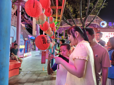 小手拉大手，双节“童”欢乐！梅江区举办国庆中秋亲子游园活动