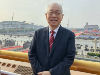 数学大师丘成桐谈阅兵观礼：震撼之外 更见基础科学战略价值