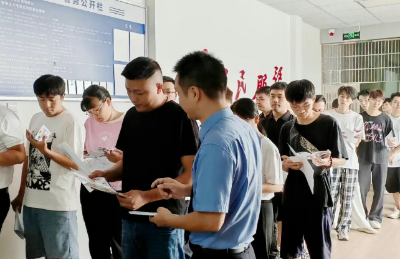 驾考前上好“安全驾驶第一课”，学员：好评！