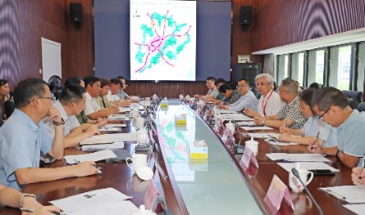 2025院士专家入百企进百校（梅州行）活动城市规划专家咨询会召开：开门问策助力梅州城市高质量发展