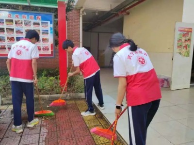 兴宁市各校“开学第一课”聚焦健康防护，筑牢蚊媒防控安全线