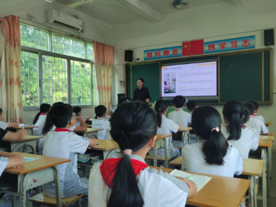 法治宣传进校园 敲响成长“预备铃”！丰顺县开展开学季法治宣传教育进校园系列活动