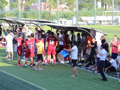 点球决胜！横陂险胜水寨，五华“县超”八强赛上演“球王故里”巅峰对决