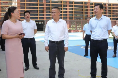 罗达祥率队到学校检查督导开学和爱国卫生运动工作