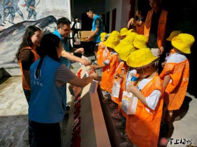 “三社联动”凝聚各方力量 ！梅江区西郊街道开展青少年儿童暑期系列活动