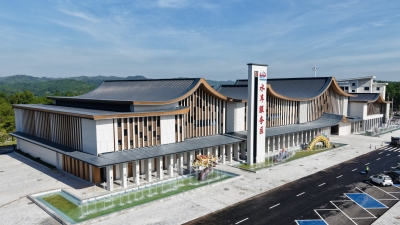 梅州V视丨山水间 遇客潮~汕梅高速水车服务区开通运营 ！