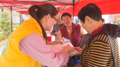 点赞！蕉岭这场活动把政策干货、便民服务送到“家门口”