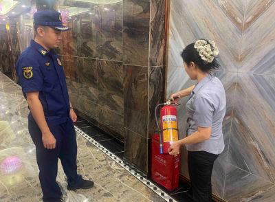 梅江消防开展秋冬火灾防控夜查工作