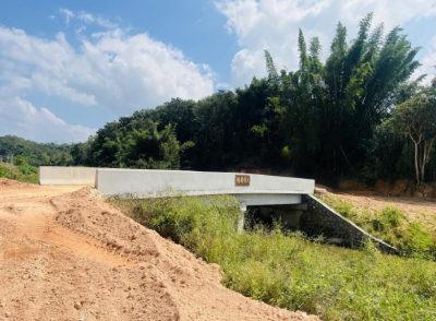 兴宁径南镇：周二田间听民意，干部服务到家门