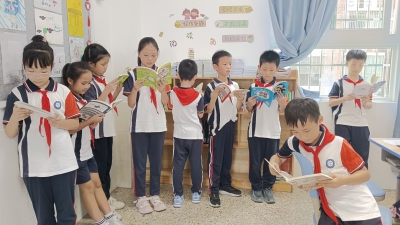 照片墙丨课间书韵