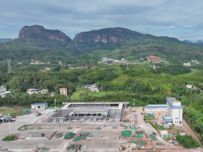 假期攻坚不停歇！平远服务区改造工程冲刺年底建成目标