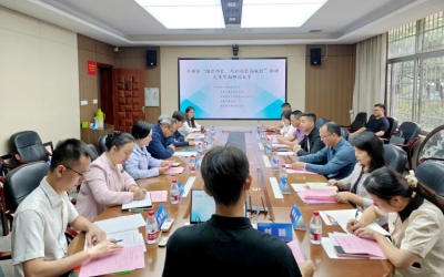 丰顺县委组织部长、人社局长带队赴穗向高校英才递“橄榄枝”