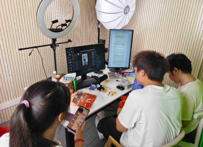 以赛为媒，赋能振兴！校园直播大赛助力兴宁“土特产”火爆出圈