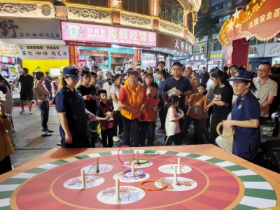 梅江消防燃情开摊，安全知识与烟火气撞出“超燃”火花！