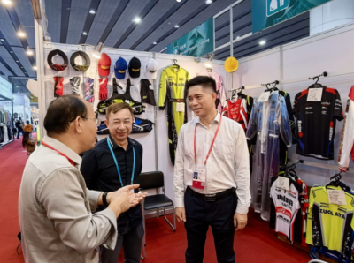 赵超文到广交会走访调研兴宁参展企业